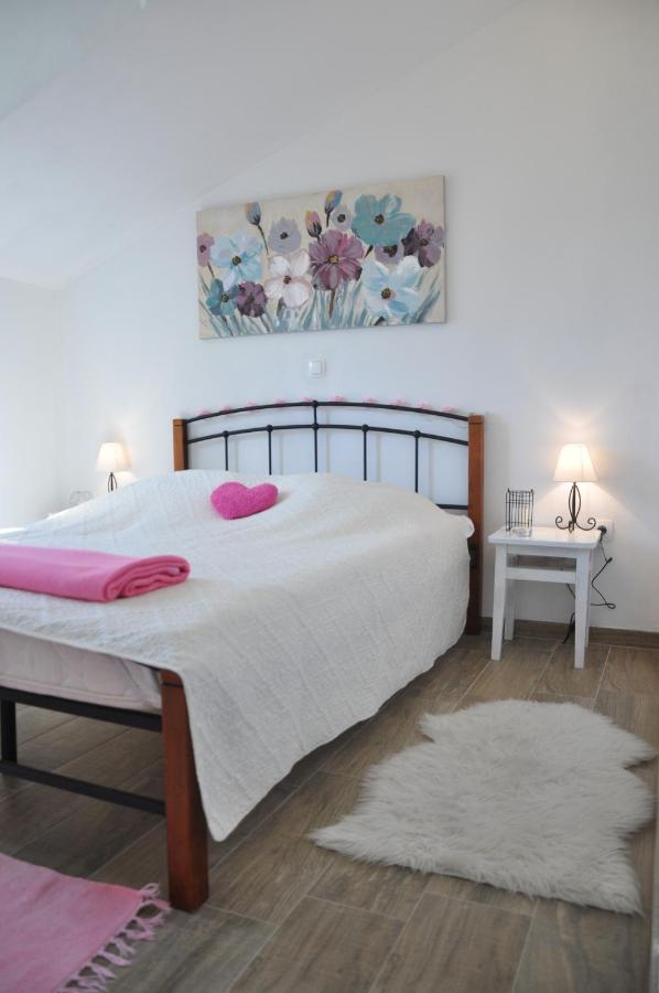 Apartmani Carnizza Ražanac 外观 照片